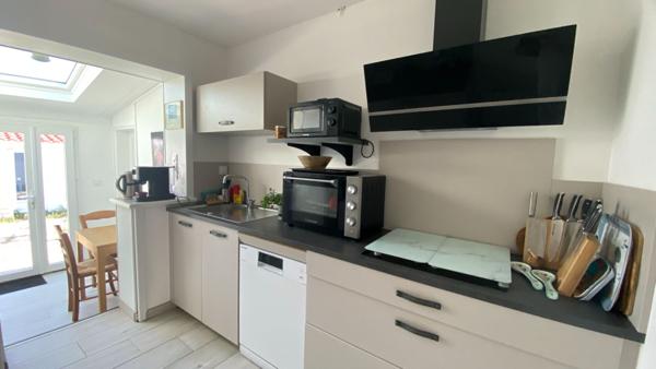 Maison refaite à neuf avec Jardin et Dépendance à Saint-Hilaire-de-Riez