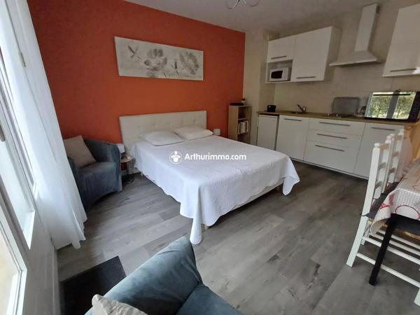 Location de vacances                                                      Appartement
                        
                     1 pièces                      26 m2                     à Bagnoles-de-l'Orne-Normandie
