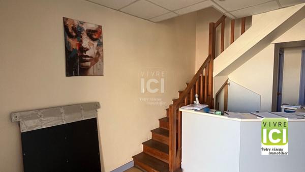 PORNIC Local commercial Grande façade centre ville 86 m²