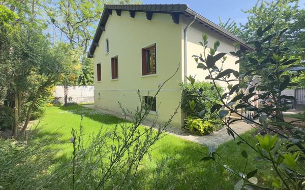 Maison à vendre    7 pièces • 125 m2 Neuilly-Plaisance