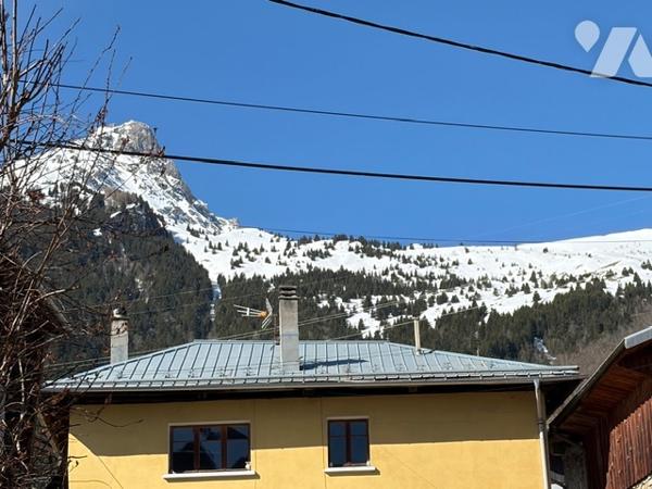 EXCLUSIVITE - Maison  SAINT JEAN DE BELLEVILLE - VILLARLY - 3 CHAMBRES - TERRASSE