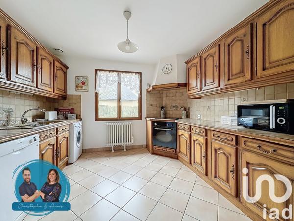 Maison 4 pièces de 91 m² à Tremblay-les-Villages (28170)