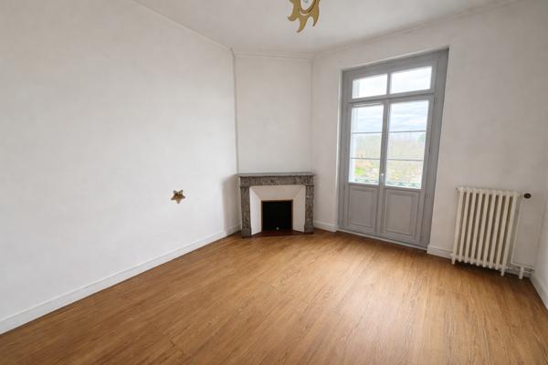 Local Commercial avec appartement