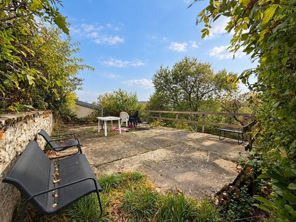 Maison LOUEE Perrigny / 5 pièces / 3 chambres / mezzanine / 122 m²