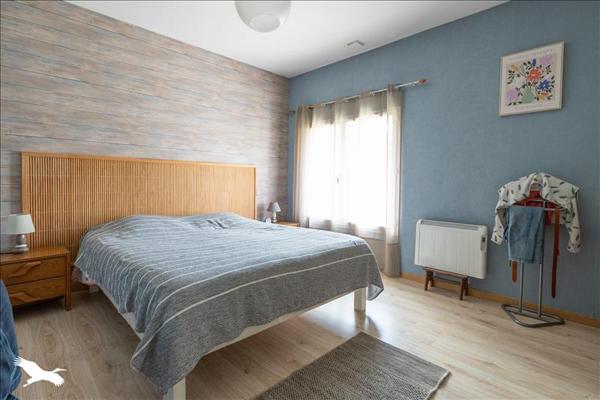 Maison à vendre |  Saint-Pierre-d'Oléron |  6 pièces | 202 m²