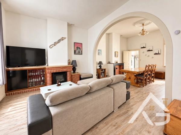 Maison de ville familiale 156 m² · 3 niveaux · Extérieur · Proche centre & gare · Cambrai / Quartier Paul Duez