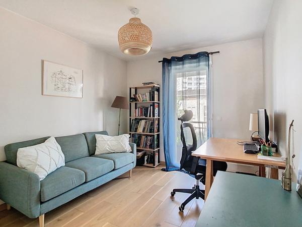 Appartement 3 pièces - 70 m² Exclusivité efficity