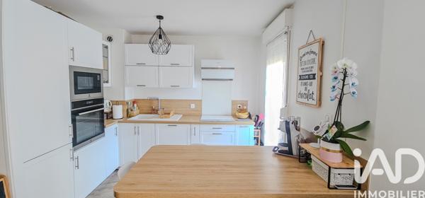 Appartement à vendre 4 pièces 70 m² Pontault-Combault