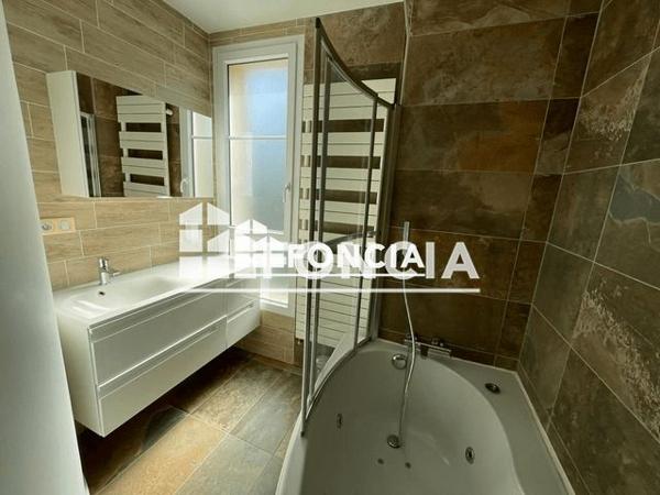 Location Appartement meublé 2 pièces 40.37 m² - 7 AVENUE DE LA PAIX Montrouge 92120