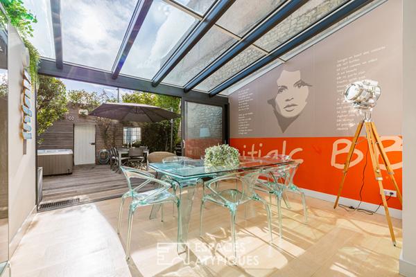 Maison de ville transformée en maison d’architecte dans le coeur historique