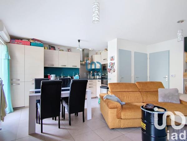 Duplex 3 pièces de 63 m² à Fontenay-Trésigny (77610)