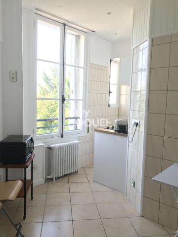 APPARTEMENT À LOUER DE 1 PIÈCE DE 29,90 M²