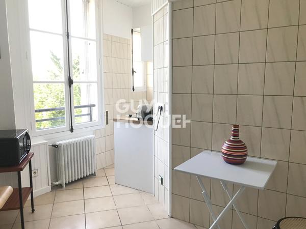 APPARTEMENT À LOUER DE 1 PIÈCE DE 29,90 M²