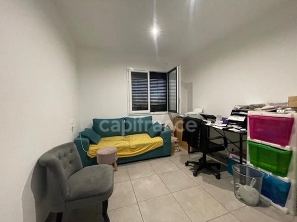 Maison plain pied à vendre 5 pièces JUGEALS NAZARETH