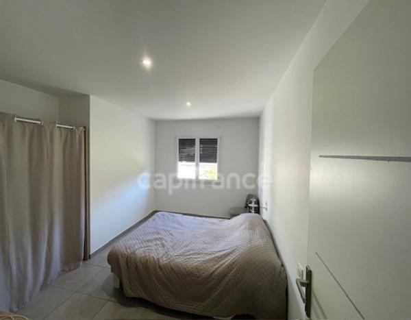 Maison plain pied à vendre 5 pièces JUGEALS NAZARETH