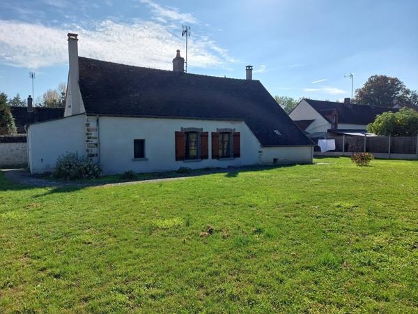 Longueville, maison en pierre, rénovée, 3 chambres plus dépendances