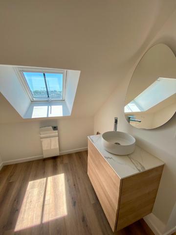 T4 Duplex en hypercentre de Dinard - Idéal colocation étudiants ou jeunes actifs - 3 personnes
