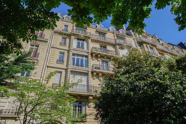 Appartement Paris 16e - FLANDRIN / RUE DE LA POMPE
