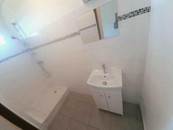 Appartement T3 63m2 +balcon 1er etage Suzini Cayenne 175 000€ FAI