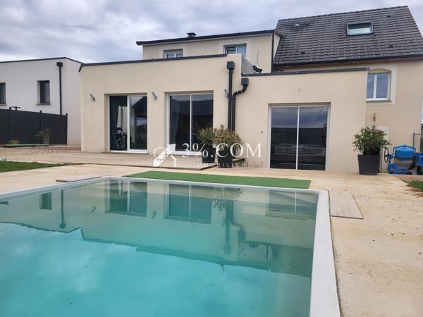 Maison 10 pièce(s) 4 chambre(s) 230 m²