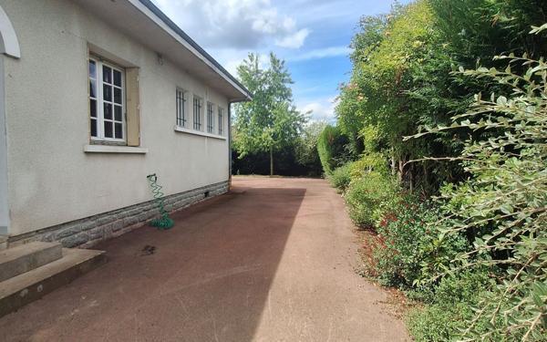 Appartement à louer    3 pièces •  Saint-Laurent-sur-Gorre