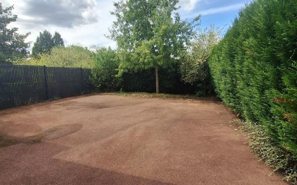 Appartement à louer    3 pièces •  Saint-Laurent-sur-Gorre