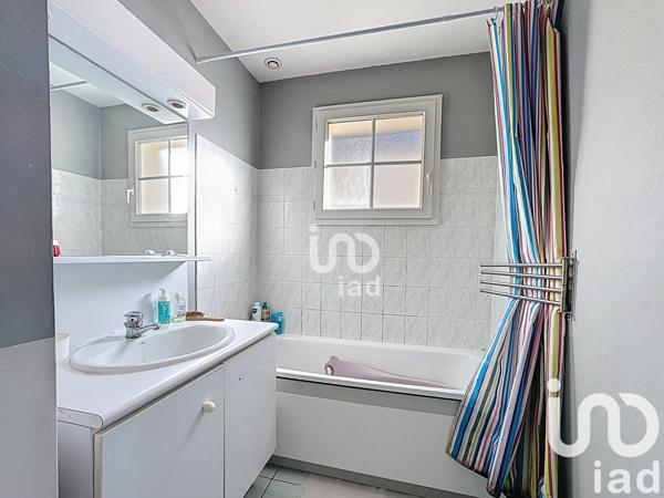 Location maison 5 pièces 95 m² Saint-Pierre-du-Perray