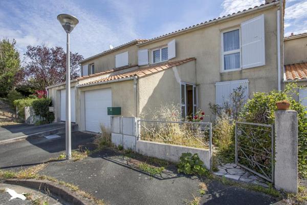 Maison à vendre |  Rochefort |  4 pièces | 94 m²