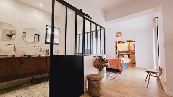 MAISON DE PLAIN PIED DE 160M² 5 PIECES PISCINE GARAGE