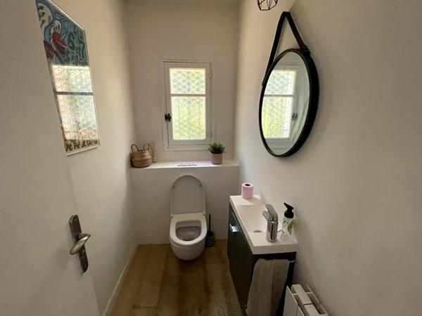 Peymeinade proche commerces centre à pied , Maison spacieuse 145 m2, 6 pièces, sur un terrain de 1250 m2