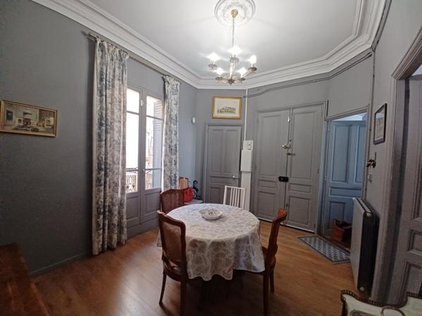 Magnifique appartement 103M2 2 chambres garage cave