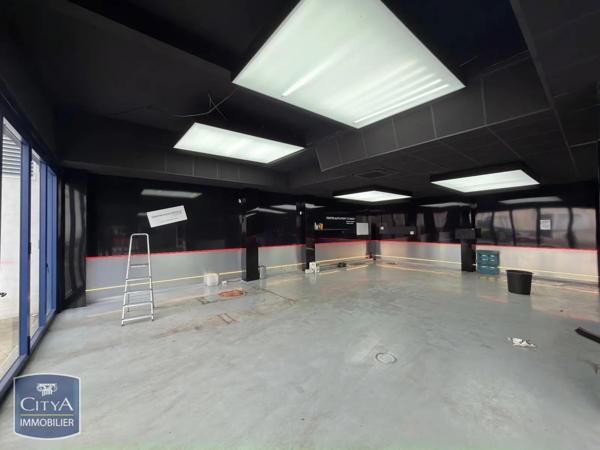 Local commercial à louer 213m² Le Mans (72000)