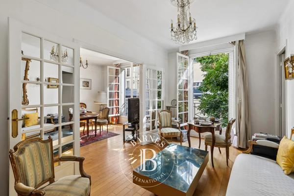 Paris 16ème, Appartement 1 Chambre -  74 m² à vendre