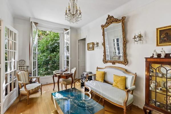 Paris 16ème, Appartement 1 Chambre -  74 m² à vendre