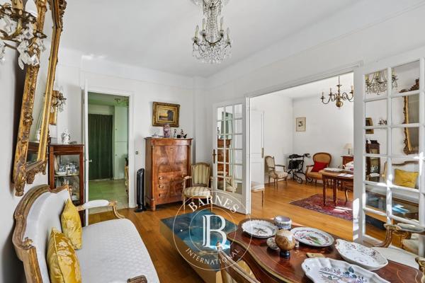 Paris 16ème, Appartement 1 Chambre -  74 m² à vendre