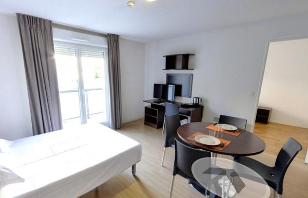INVESTISSEMENT LOCATIF  MARSEILLE 3 EME ARRONDISSEMENT - Résidence étudiante Provence - Studilodge - 6,02%  de rentabilité.