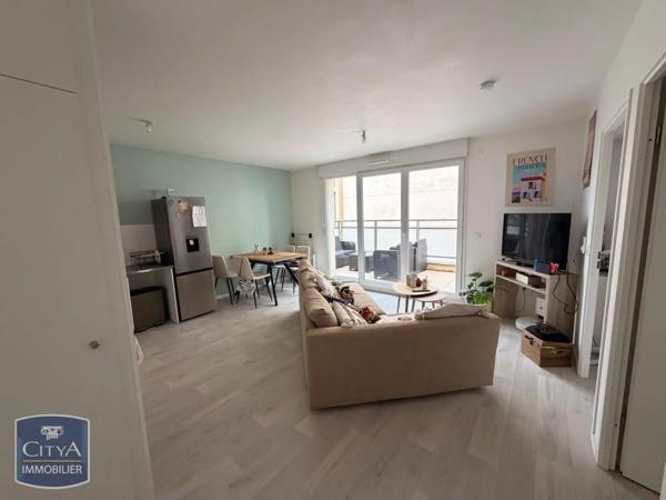 Appartement à louer 2 pièces 42.3m² Le Mans (72100)