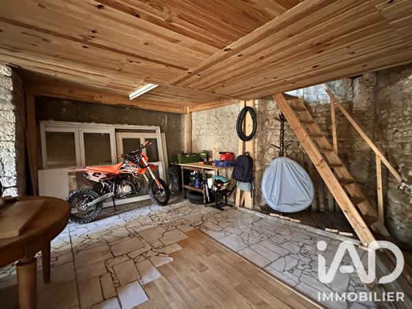 Maison à vendre 8 pièces 236 m² Limalonges