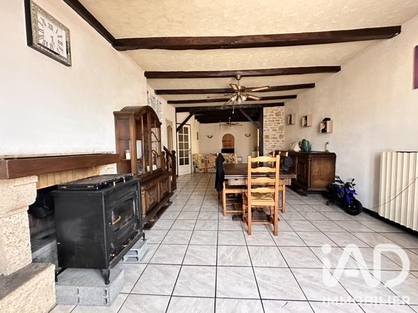 Maison à vendre 8 pièces 236 m² Limalonges