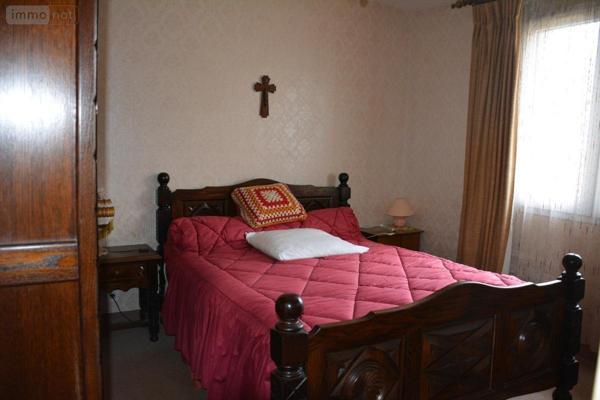 Maison à vendre à Château-Gontier-sur-Mayenne en Mayenne (53200), ref : 53039-404