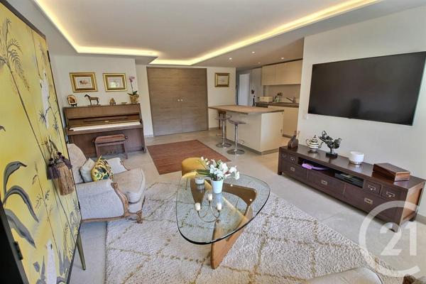 Maison à vendre  8 pièces - 250 m2 LE ROURET - 06