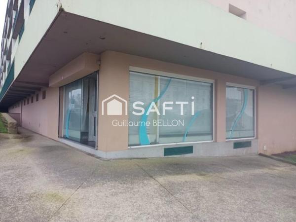 Local commercial Recouvrance