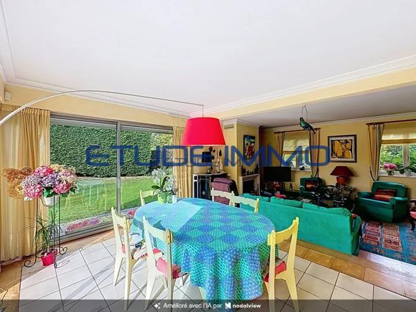 MAISON A VENDRE - MARCQ EN BAROEUL CROISE LAROCHE - 144 m 2 - 950 000 €