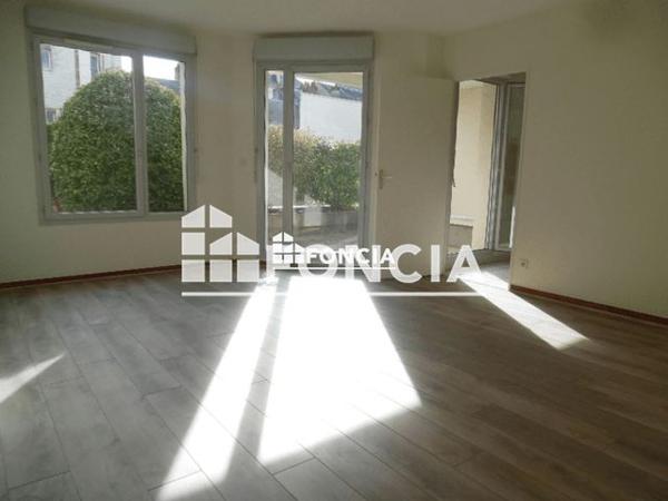 Location Appartement 3 pièces 61.17 m² - 22 RUE PORTE MADELEINE Orleans 45000