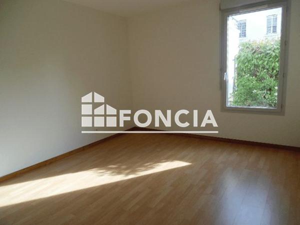 Location Appartement 3 pièces 61.17 m² - 22 RUE PORTE MADELEINE Orleans 45000