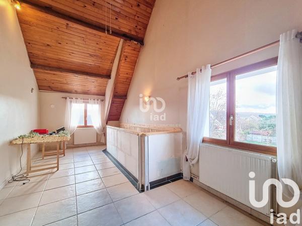 Maison traditionnelle 5 pièces de 150 m² à Anet (28260)