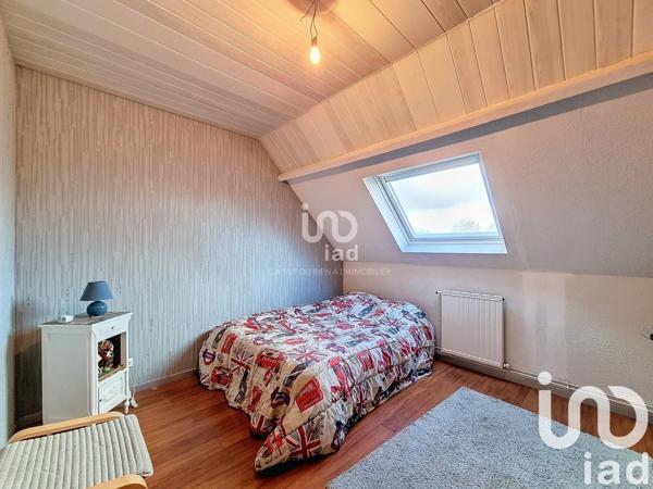 Maison traditionnelle 5 pièces de 150 m² à Anet (28260)