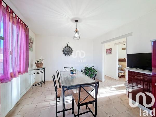 Maison traditionnelle 5 pièces de 150 m² à Anet (28260)