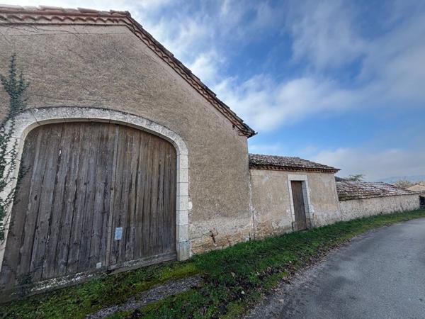 Ensemble en pierre à 5' de Cahors Lamagdelaine