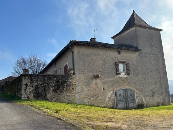Ensemble en pierre à 5' de Cahors Lamagdelaine